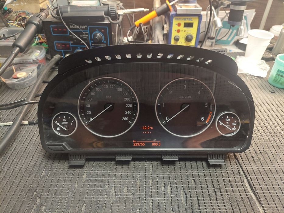 Bmw f10 f11 quadrante para versões diesel.