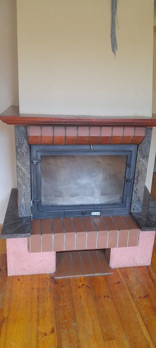 Wkład kominekowy żeliwny firmy invicta