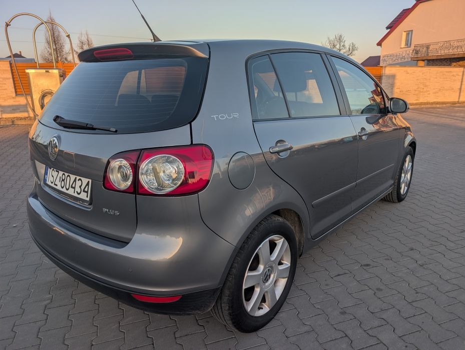 Volkswagen Golf 5 Plus 1.6 MPI 2007r