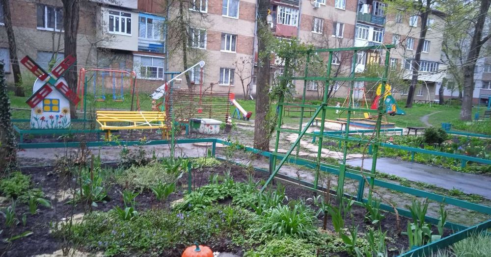 Продам 2-х кімнатну квартиру , ХТЗ  pp s.