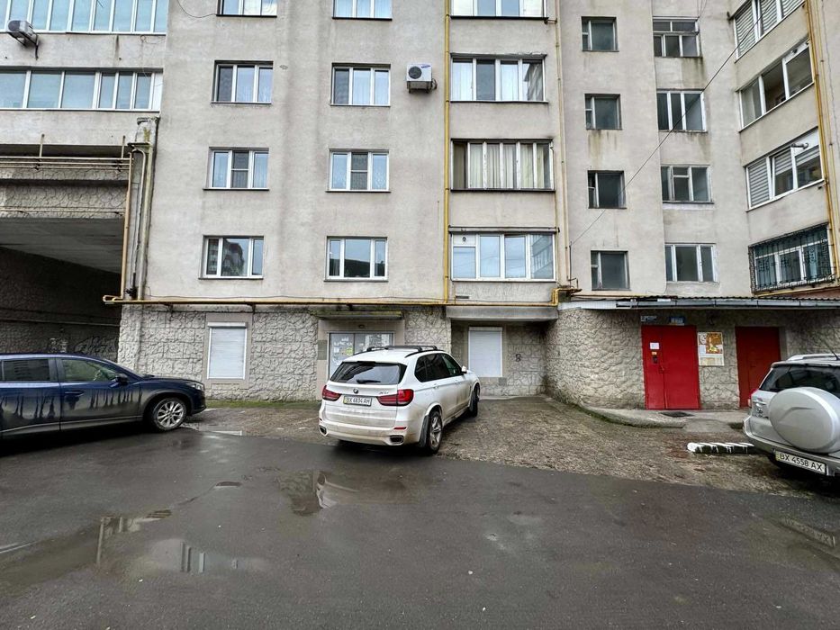 Продаж комерційного приміщення по вул. Свободи