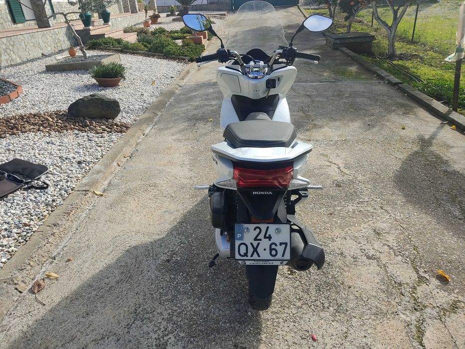 Honda PCX Scooter