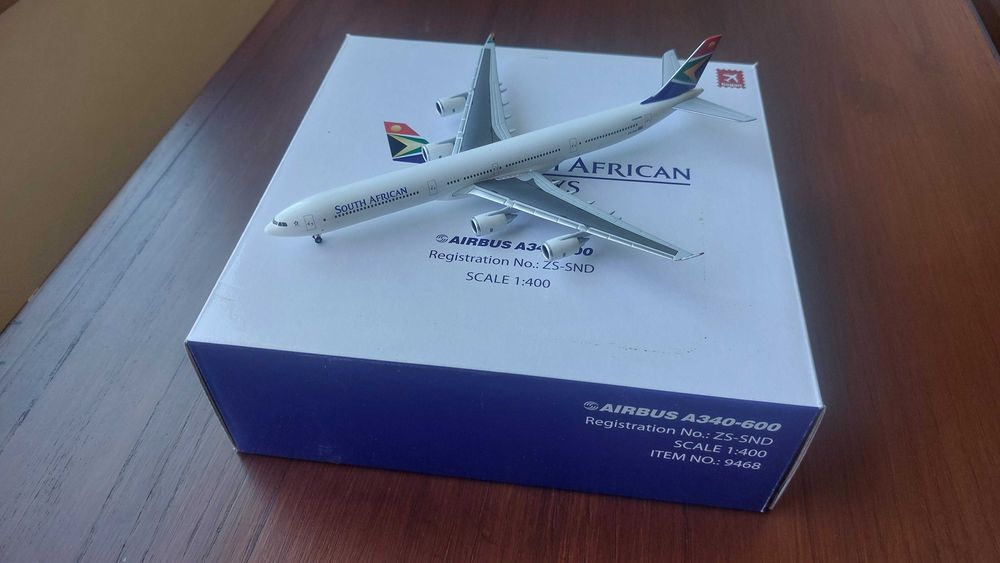 Miniatura Hogan A340-600 South African Airways 1:400