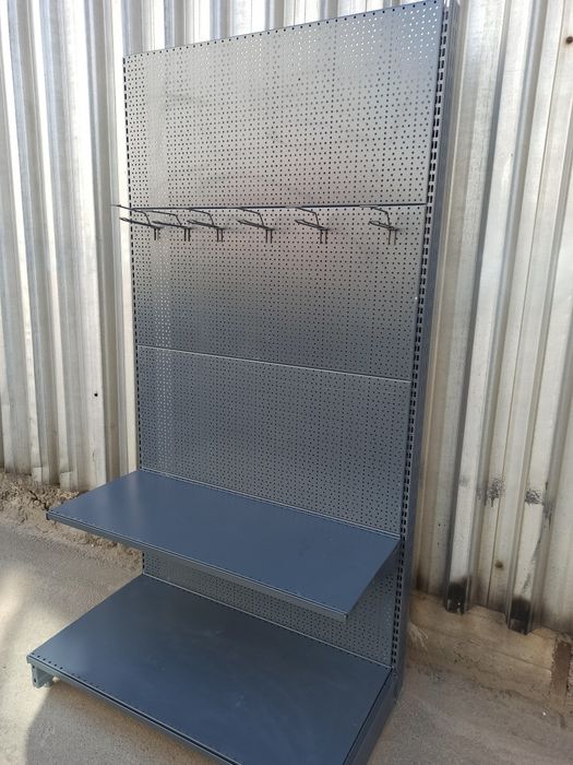 Стелажі з полицями, перфоровані, острівні та пристінні