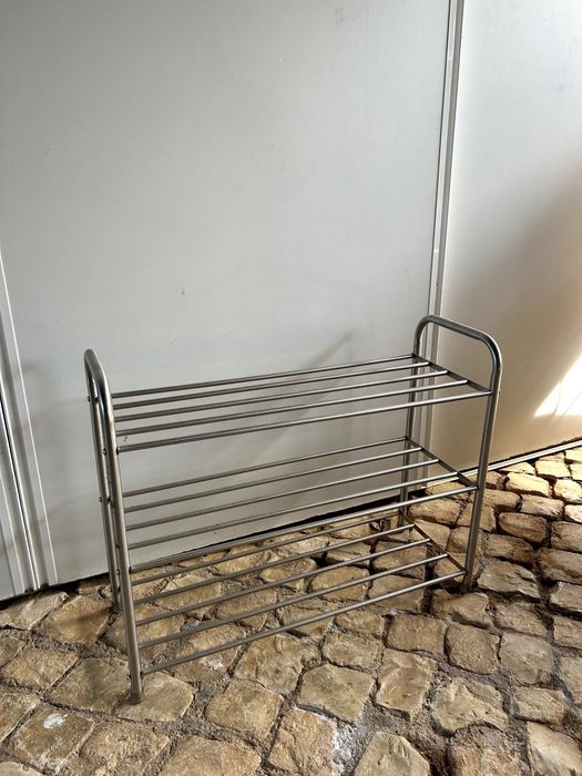 Sapateira / Estante de Metal com 3 Prateleiras