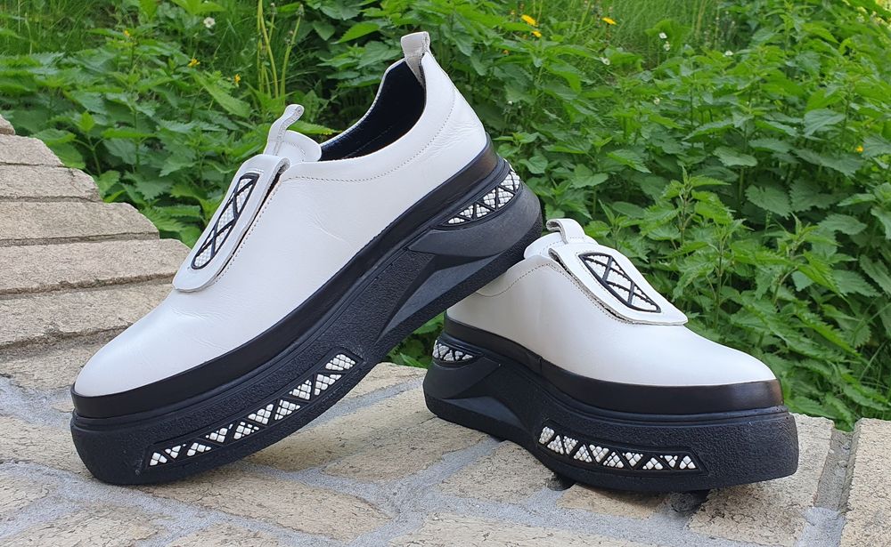 Лофери Еспадрильї Мокасини Кеди - Шкіряні (Нові)