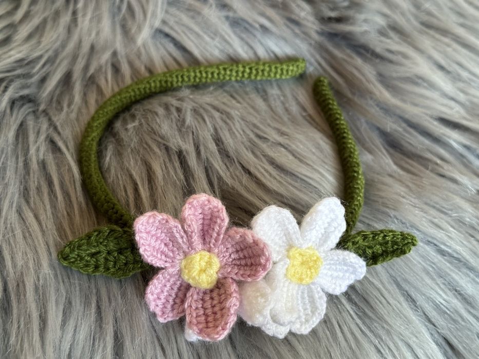 Arcos de cabelo em crochê, fitas, tiaras