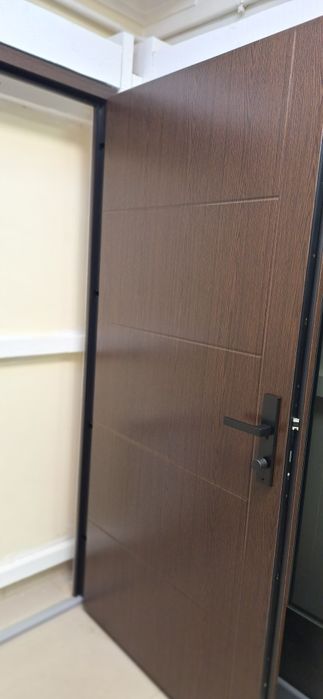 Польські вхідні металеві двері ERKADO