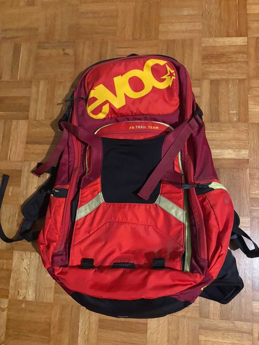 Plecak Evoc Fr Trail Team nerka Evoc 3L