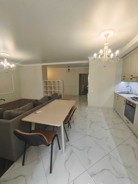 ЖК "Набережний квартал" 2х кімнатна квартира