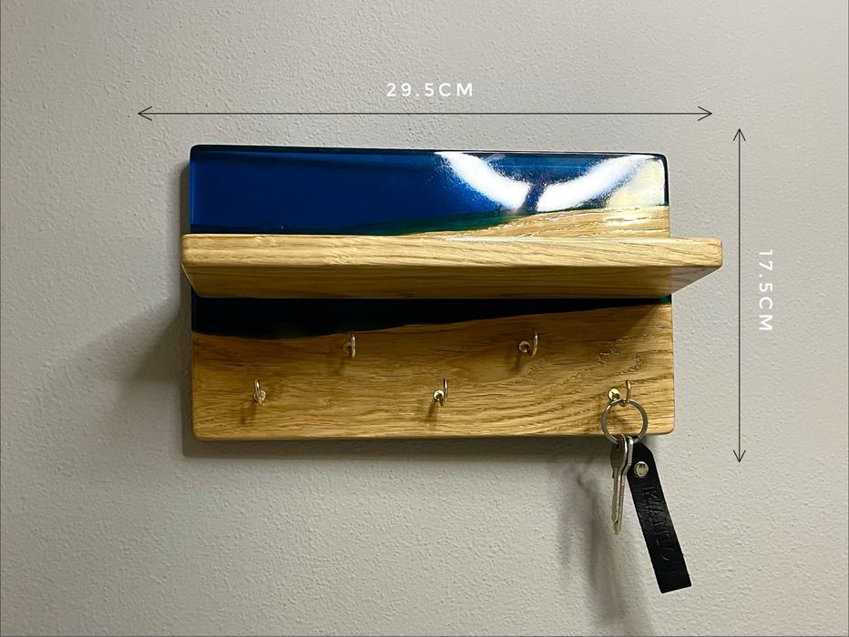 Тримач для ключів із дерева та епоксидної смоли