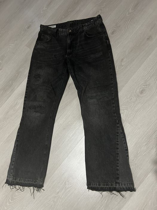 flared jeans Zara