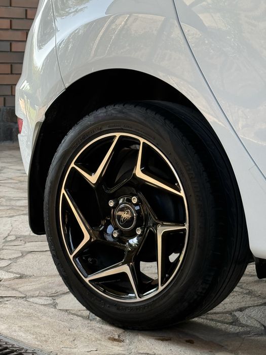 Ford Fiesta 2013 VIN WF0DXXGAKDDJ23607 фото оголошення 19 з 20
