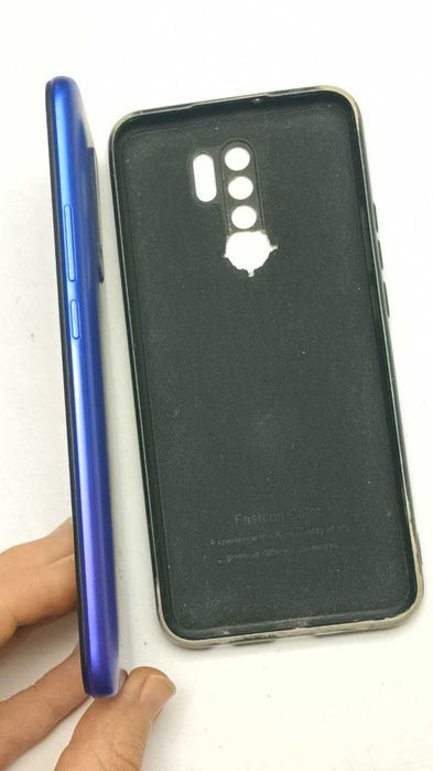 Хорош Xiaomi Redmi 9 на 4+1/64Gb телефон с NFC Смартфон Редми 9 +чехол