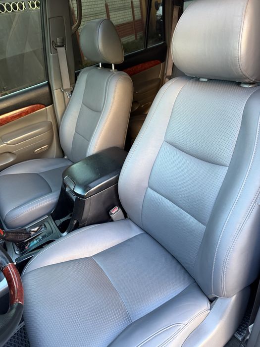 Продам Toyota Land Cruiser Prado 120