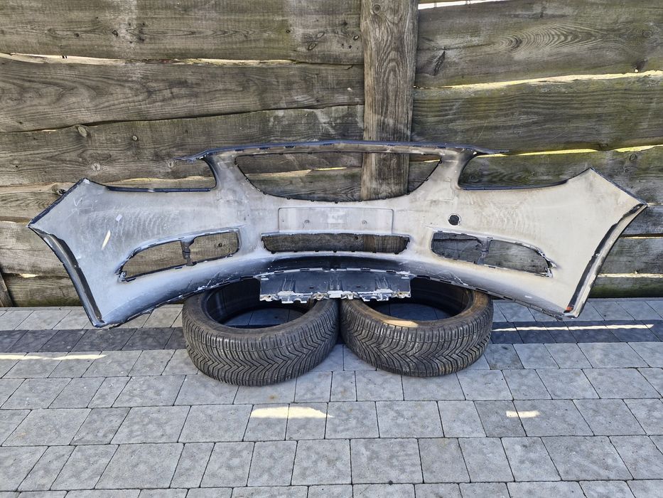 Бампер передній Opel Insignia A 2009-2012 13288286