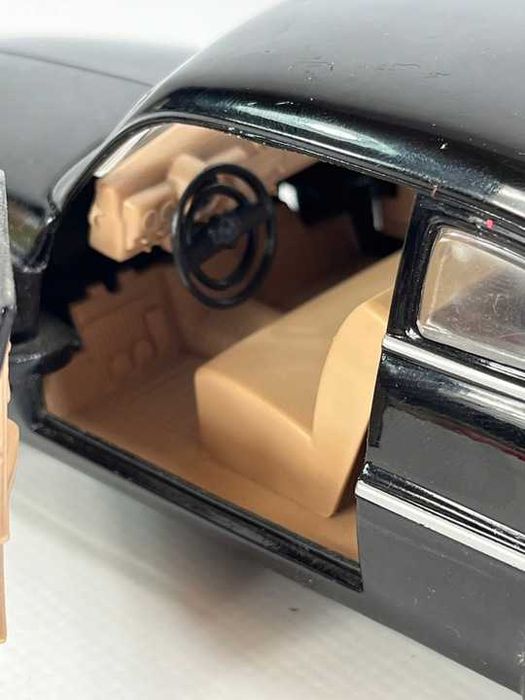 Model Auta mercury 1949 1/24