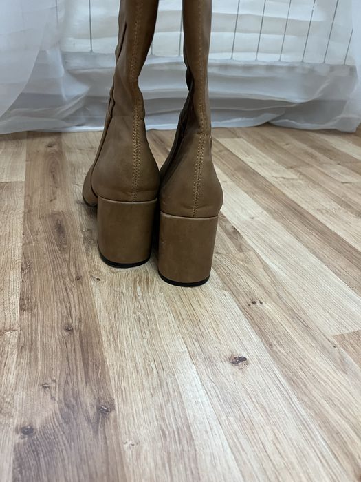 Buty na obcasie damskie 38