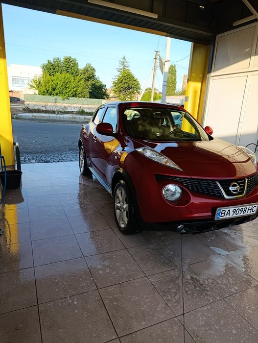 Гарне та надійне авто.вкладень не потребує.