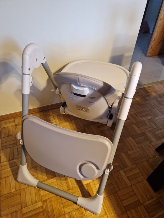 Fotelik do karmienia Smiki