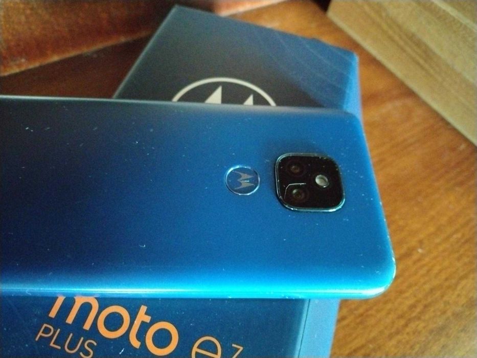 Telemovel Moto E7 plus
