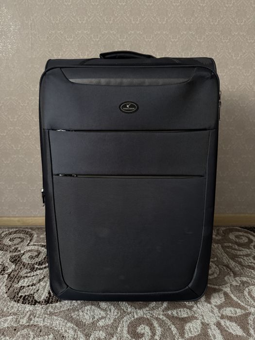 Чемодан на колесах боьшой