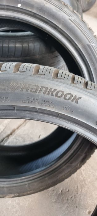 Opony  zimowe 255/40R20