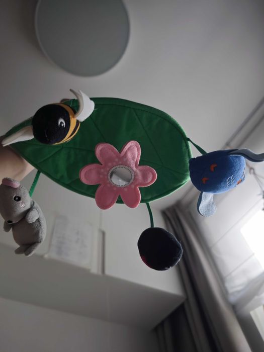 Karuzela Ikea sandbi