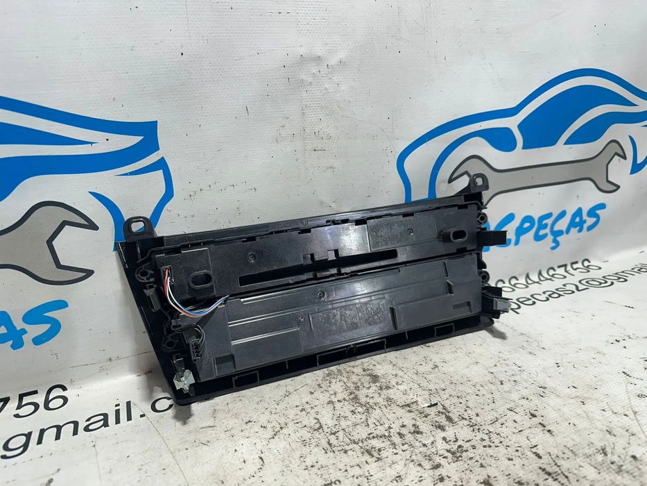 .Display Sofagem Comando Radio Climatronic BMW Serie 1 F20 F21