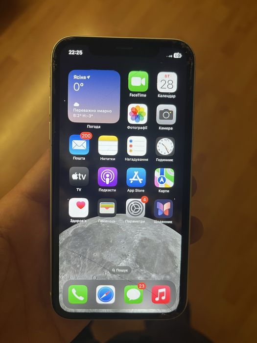 Продам Ipone xr в нормальному стані срочно