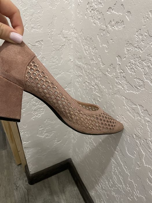 Туфлі жіночі Босоніжки жіночі