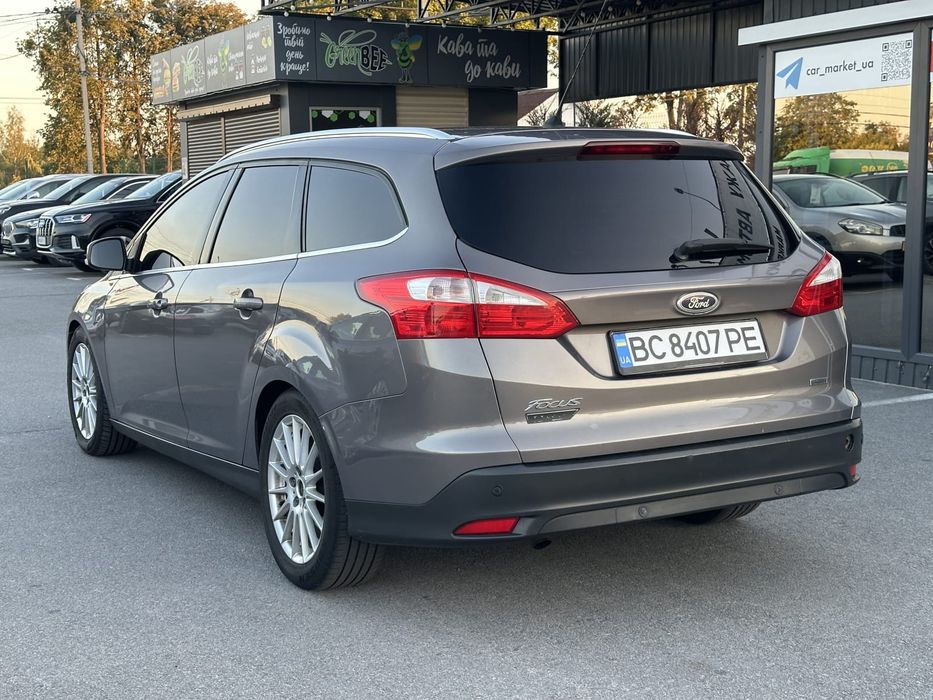 Ford focus mk3 titanium