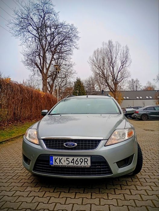 Ford Mondeo Sprzedam Ford Mondeo w bardzo dobrym stanie