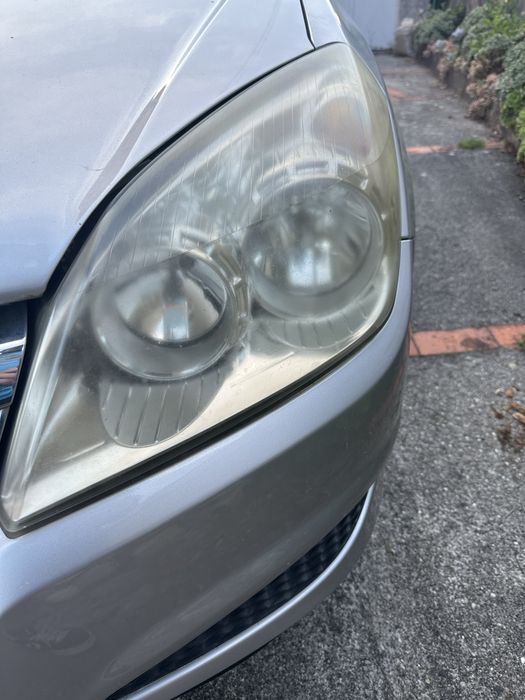 Polimento de Faróis