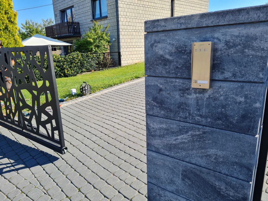 Montaż domofonów i wideodomofonów