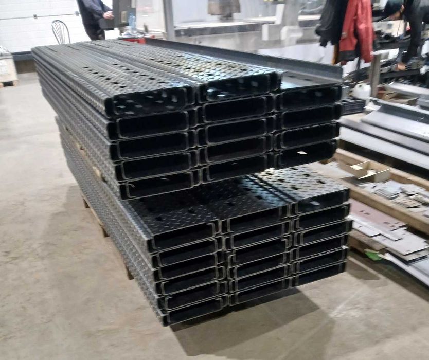 Blacha stalowa ryflowana 3mm - panel do zabudowy auto- lawety .