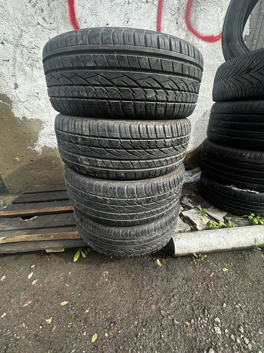 Продам шини 235-60-16 контінентал
