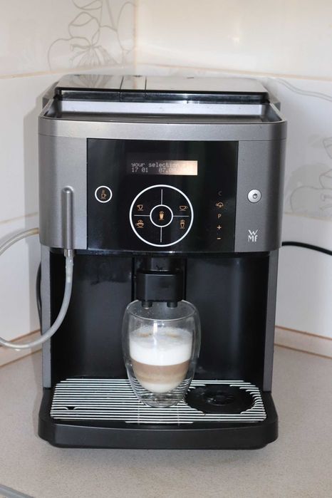 Кавомашина  кавоварка WMF 800