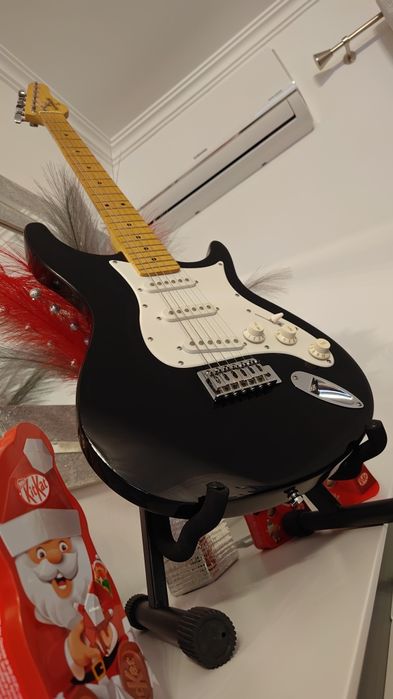 Guitarra Elétrica