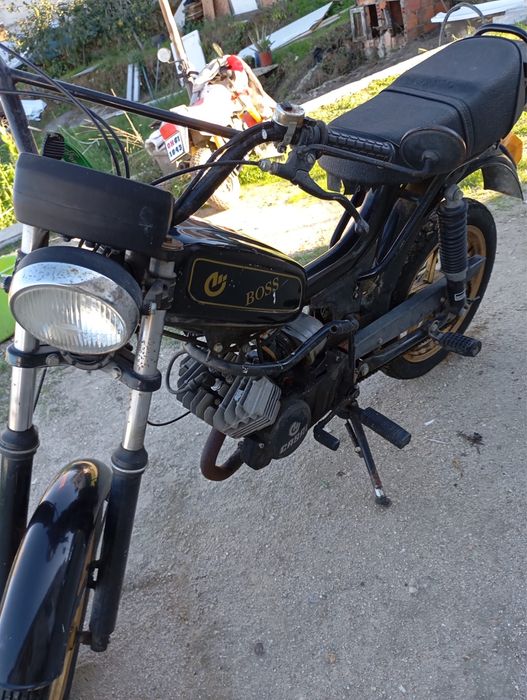 Vendo mota casal boss