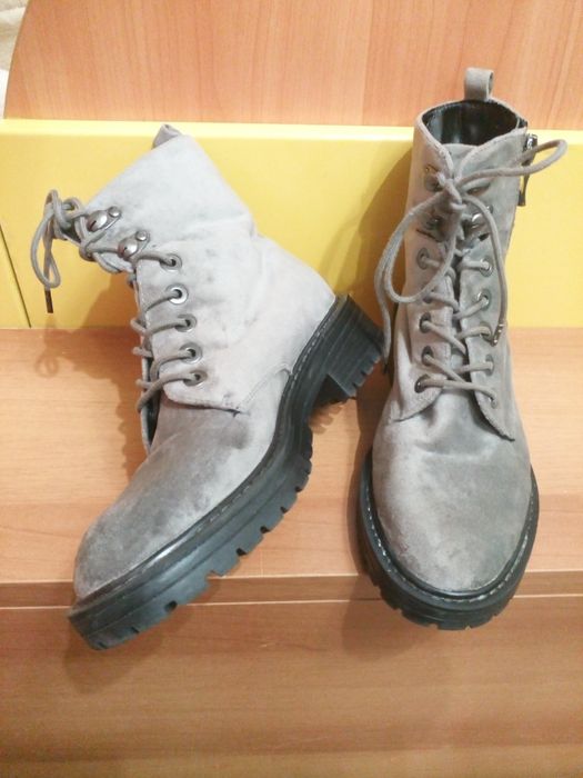 На подарок,Зима!39р.теплые ботинки!39размер,!25 см стелька,женские бот
