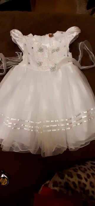 Прокат плаття сніжинки 2шт.