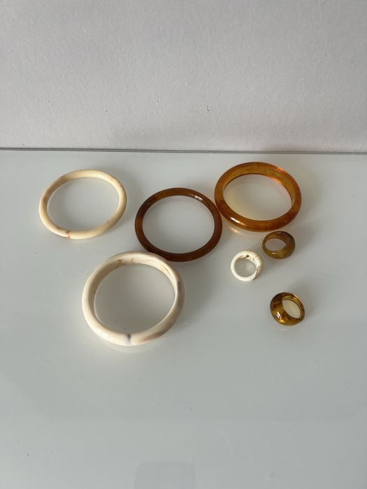 4 браслети та 3 кільця