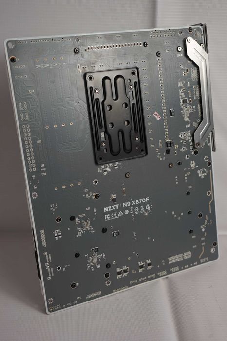 Материнська плата NZXT N9 X870E WIFI AM5 Ryzen DDR5