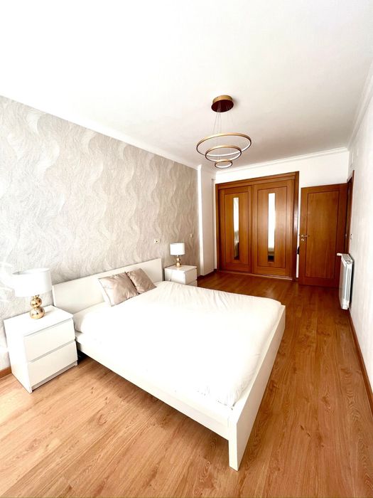 Casa T1 para Alugar em A-da-Beja / Amadora / Lisboa