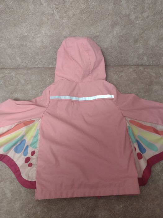Ветровка для девочки