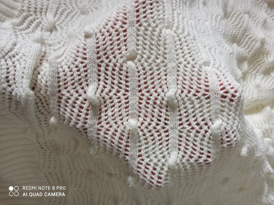 Bluzka ażurowa rozm L