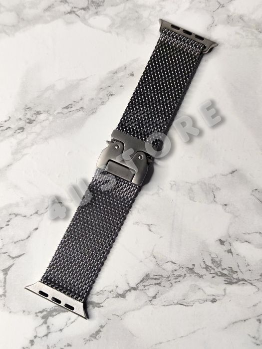Ремешок Titanium Milanese Loop на Apple Watch 44 45 49 металлический