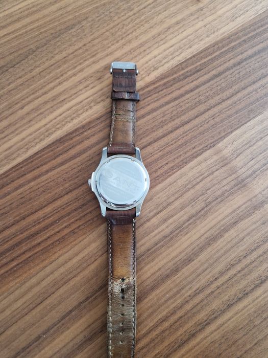 Продам часи GANT.
