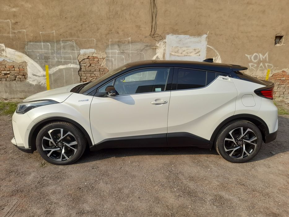 Sprzedam Toyota CHR 1.8 Hybrid Selection Poznań Stare Miasto • OLX.pl